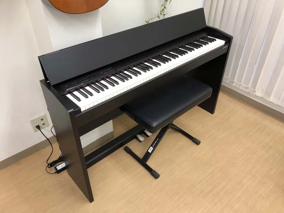 Đàn piano Roland ROLAND F-140 B (NEW) – Chi tiết bàn phím