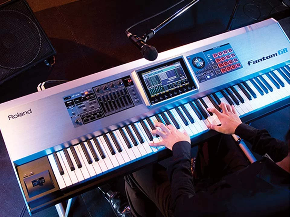 Đàn piano Roland ROLAND FANTOM G8 – Chi tiết bàn phím
