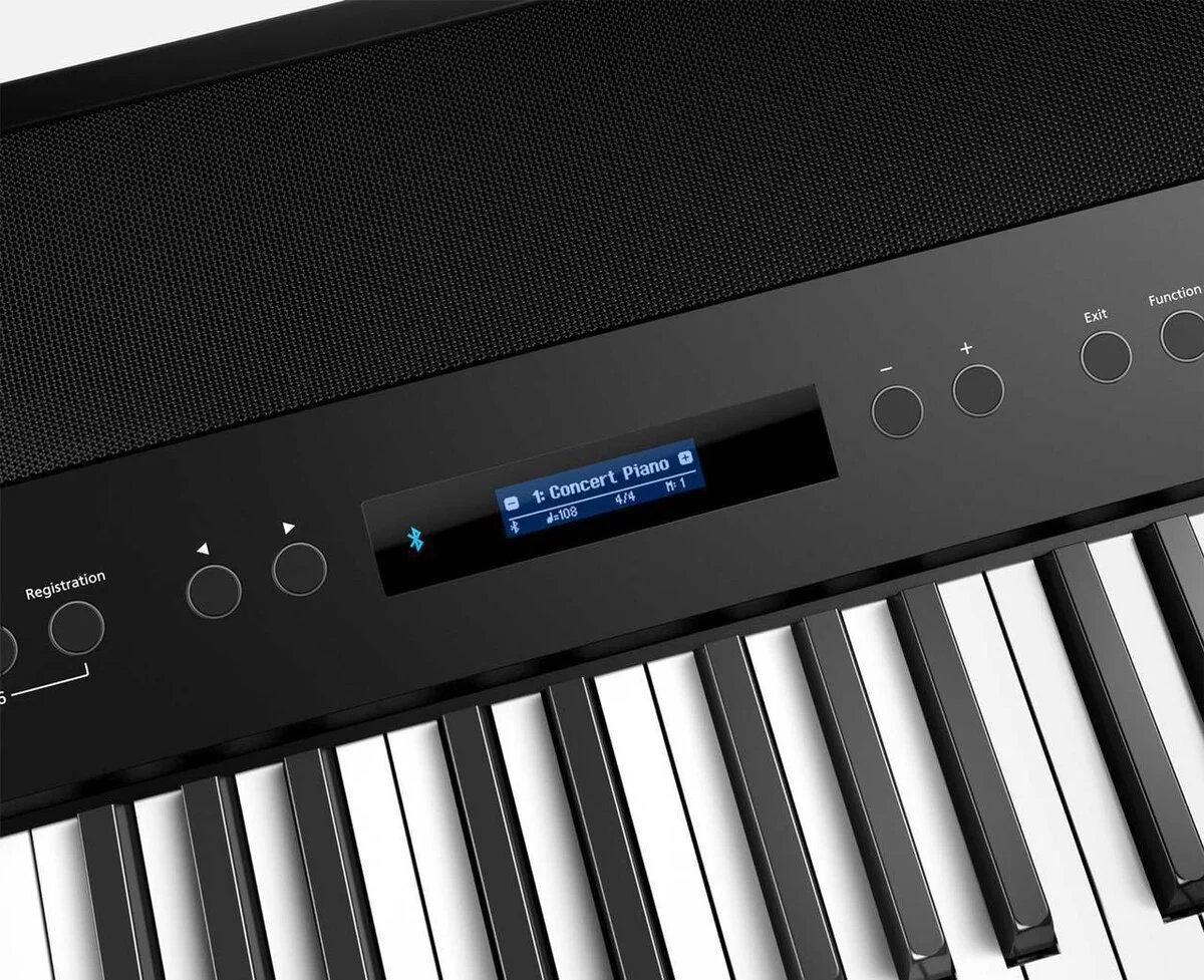 Review Roland FP-90X BK (99%) – Hình ảnh thực tế tại showroom Elite Piano