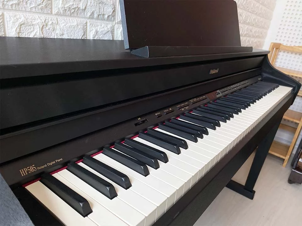 ROLAND HP-505 RW