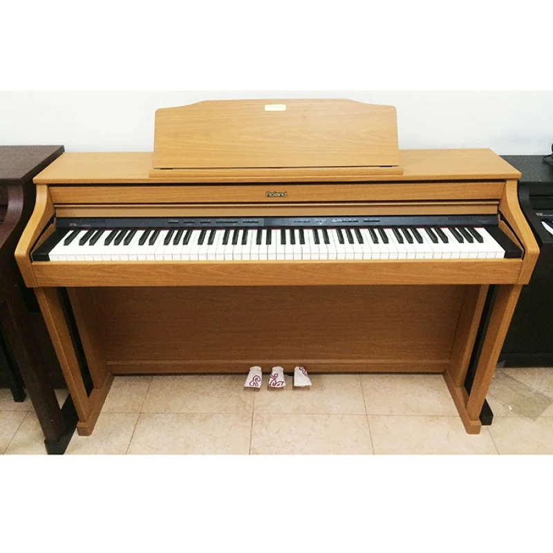 ROLAND HP-506 RW – Toàn cảnh thiết kế tại Elite Piano