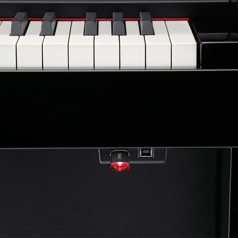 Review ROLAND HP-508 RW – Hình ảnh thực tế tại showroom Elite Piano