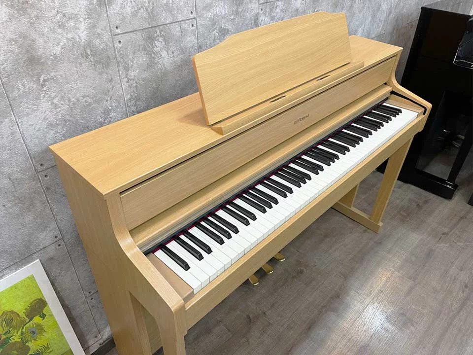 Đàn piano Roland ROLAND HP-605 LW – Chi tiết bàn phím