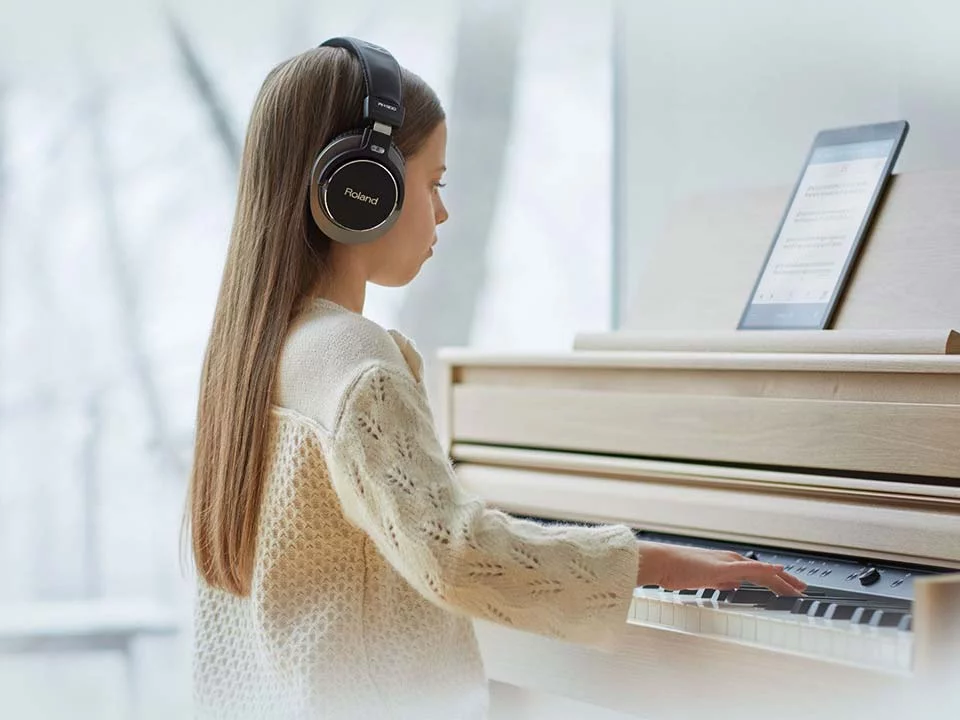 ROLAND HP-702 LO (USED) - Đàn Piano Roland tại Elite Piano