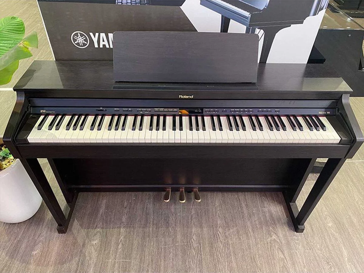ROLAND HP-302 RW - Đàn Piano Roland tại Elite Piano