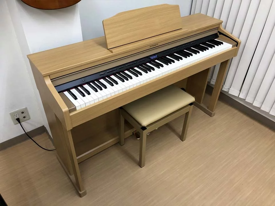 ROLAND HP-601 LW - Đàn Piano Roland tại Elite Piano