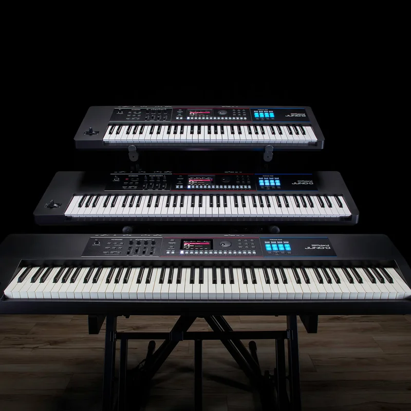 Roland Juno-D7 tại showroom Elite Piano TP.HCM