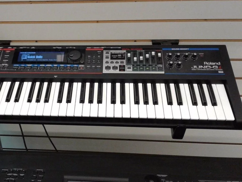 ROLAND JUNO-Gi – Toàn cảnh thiết kế tại Elite Piano