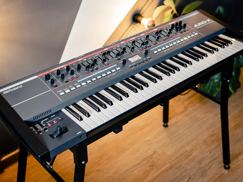 ROLAND JUNO-X - Đàn Piano Roland tại Elite Piano