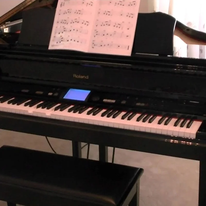 Roland KR-1077 - Đàn Piano Roland tại Elite Piano