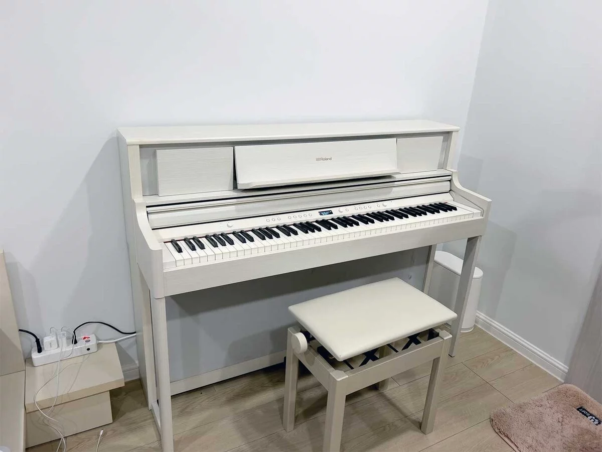 ROLAND LX-705 GP SR - Đàn Piano Roland tại Elite Piano