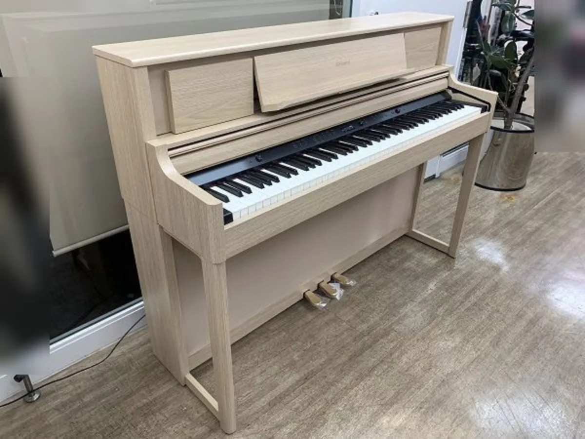 ROLAND LX-705 LA (USED) - Đàn Piano Roland tại Elite Piano