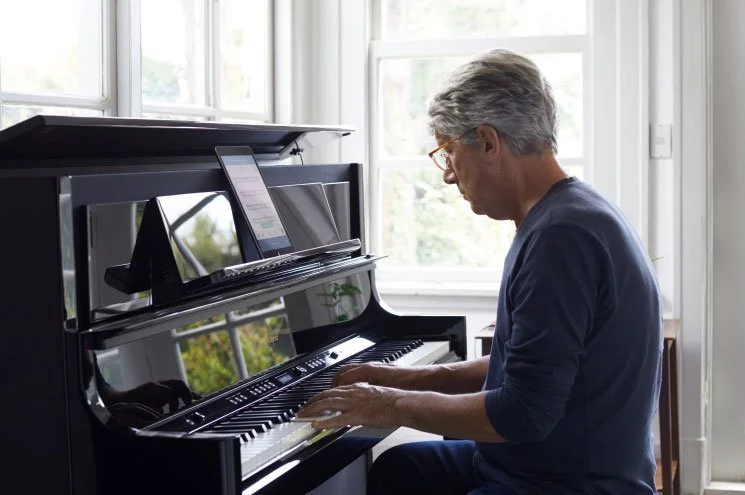 ROLAND LX-708 DR – Toàn cảnh thiết kế tại Elite Piano