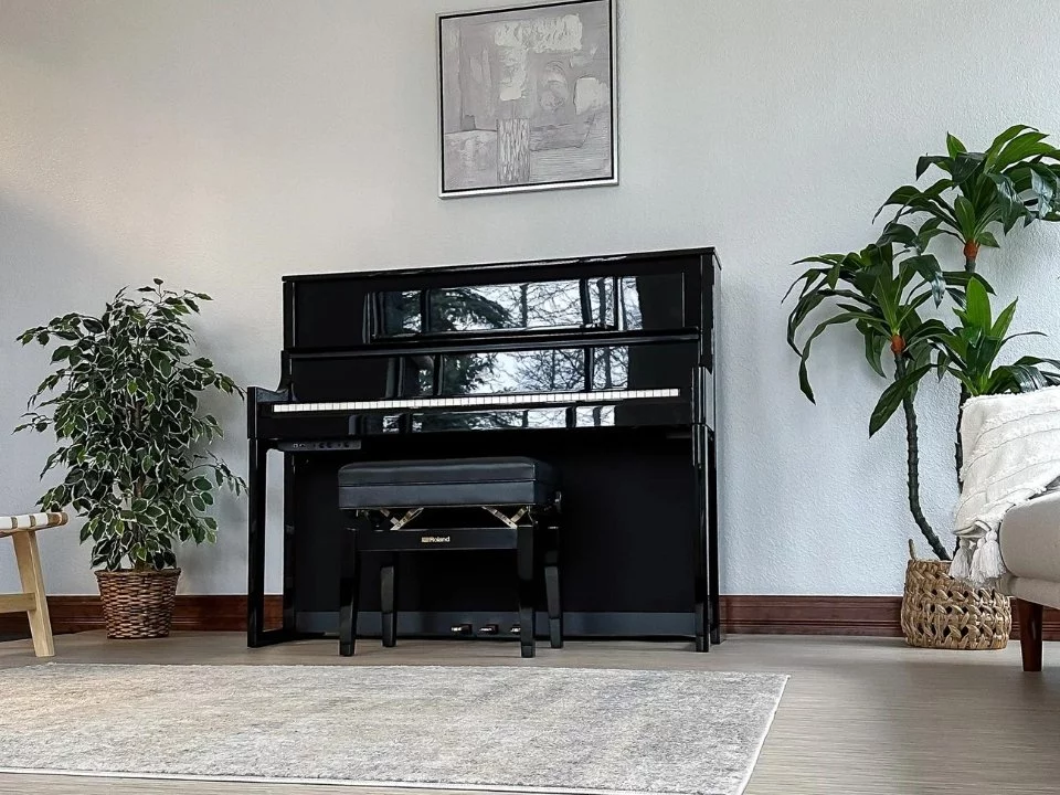 ROLAND LX-708 – Toàn cảnh thiết kế tại Elite Piano