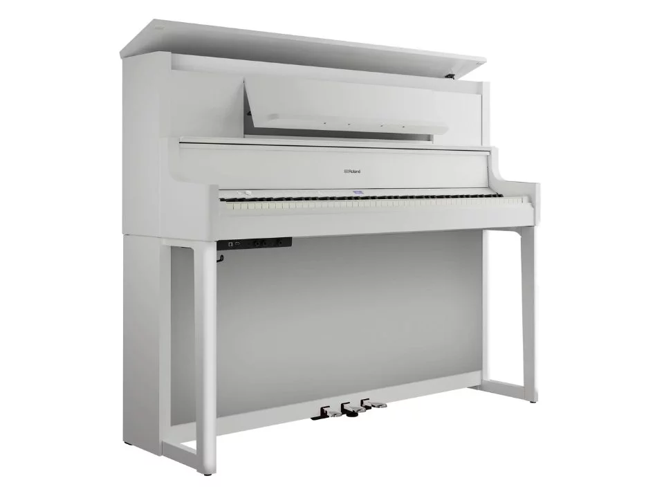 ROLAND LX-9 PW tại Elite Piano TP.HCM – Không gian trưng bày