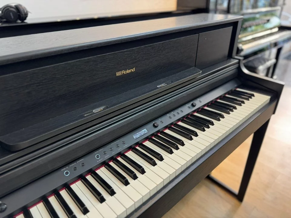 ROLAND LX-705 CB - Đàn Piano Roland tại Elite Piano