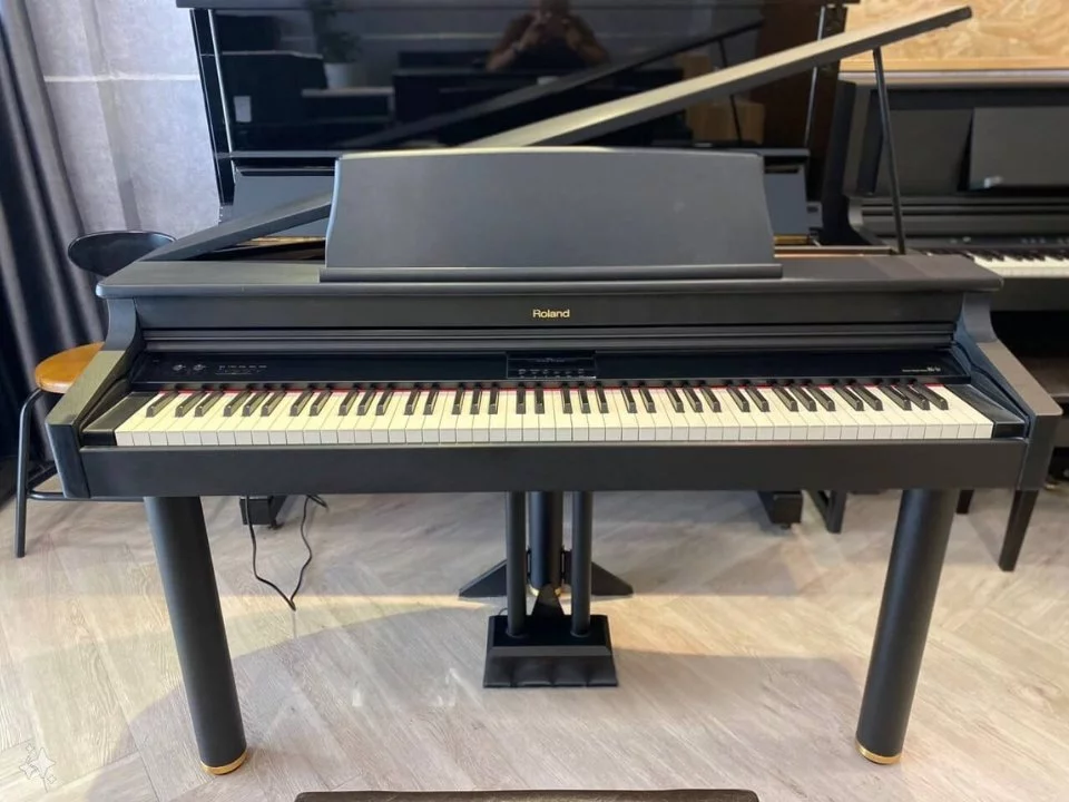 Roland RG-1 - Đàn Piano Roland tại Elite Piano