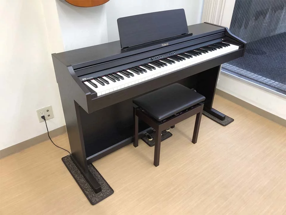 ROLAND RP-301 RW - Đàn Piano Roland tại Elite Piano