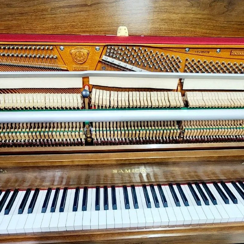 Đàn piano Samick Samick SC300NST – Chi tiết bàn phím