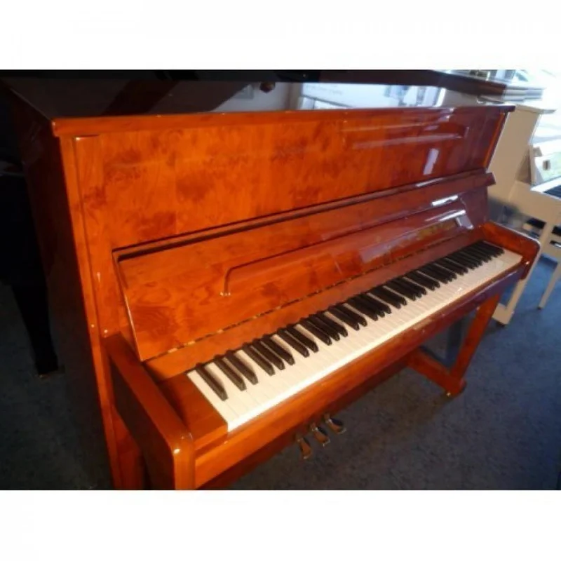 Đàn piano Sauter Sauter Ragazza 122 (Cherrywood Satin) – Chi tiết bàn phím