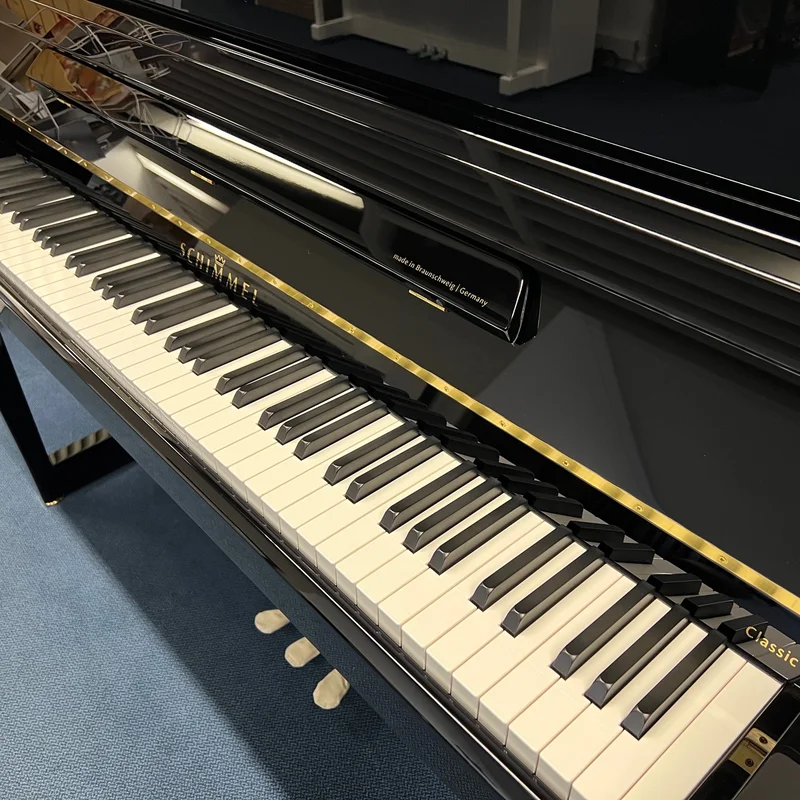 Schimmel Classic C121 Elegence Manhattan tại showroom Elite Piano