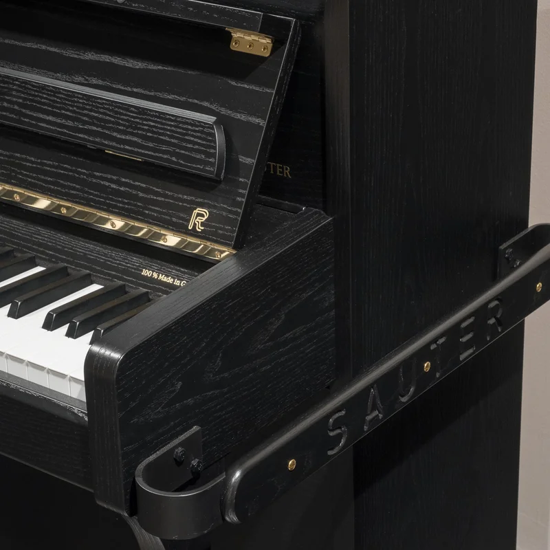 Review SE-122 – Hình ảnh thực tế tại showroom Elite Piano