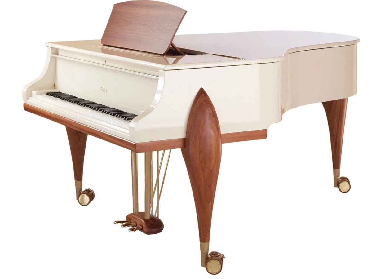 Đàn piano Petrof Jubilee tại showroom Elite Piano