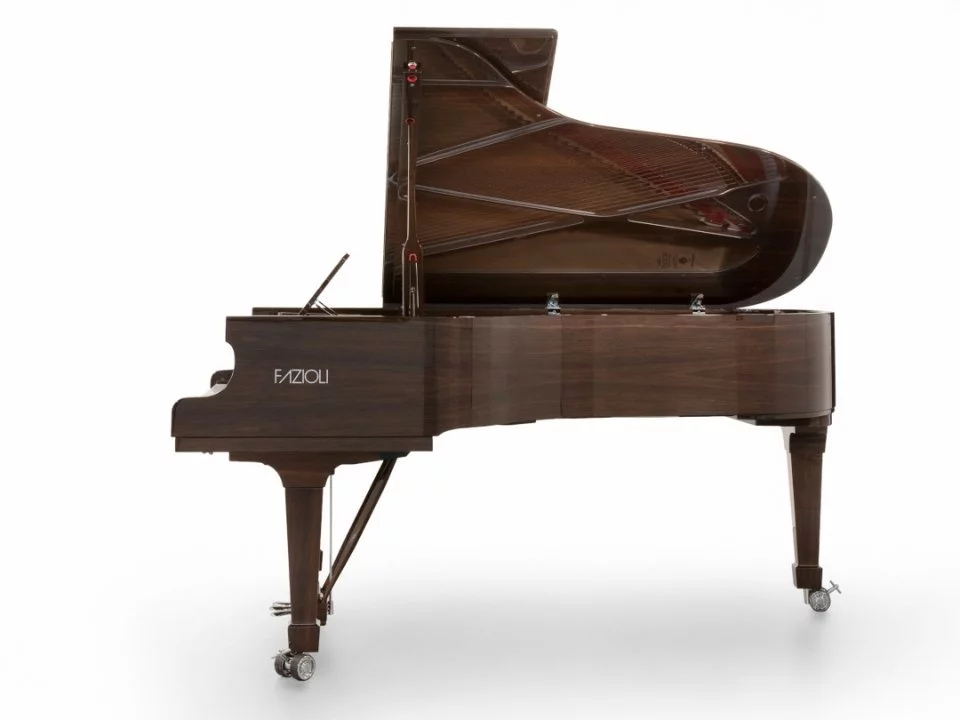 Oak Fumé Silver – Toàn cảnh thiết kế tại Elite Piano