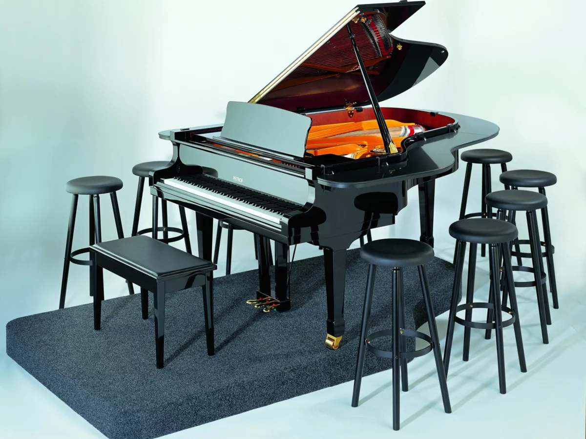 Pianobar - Đàn Piano Petrof tại Elite Piano