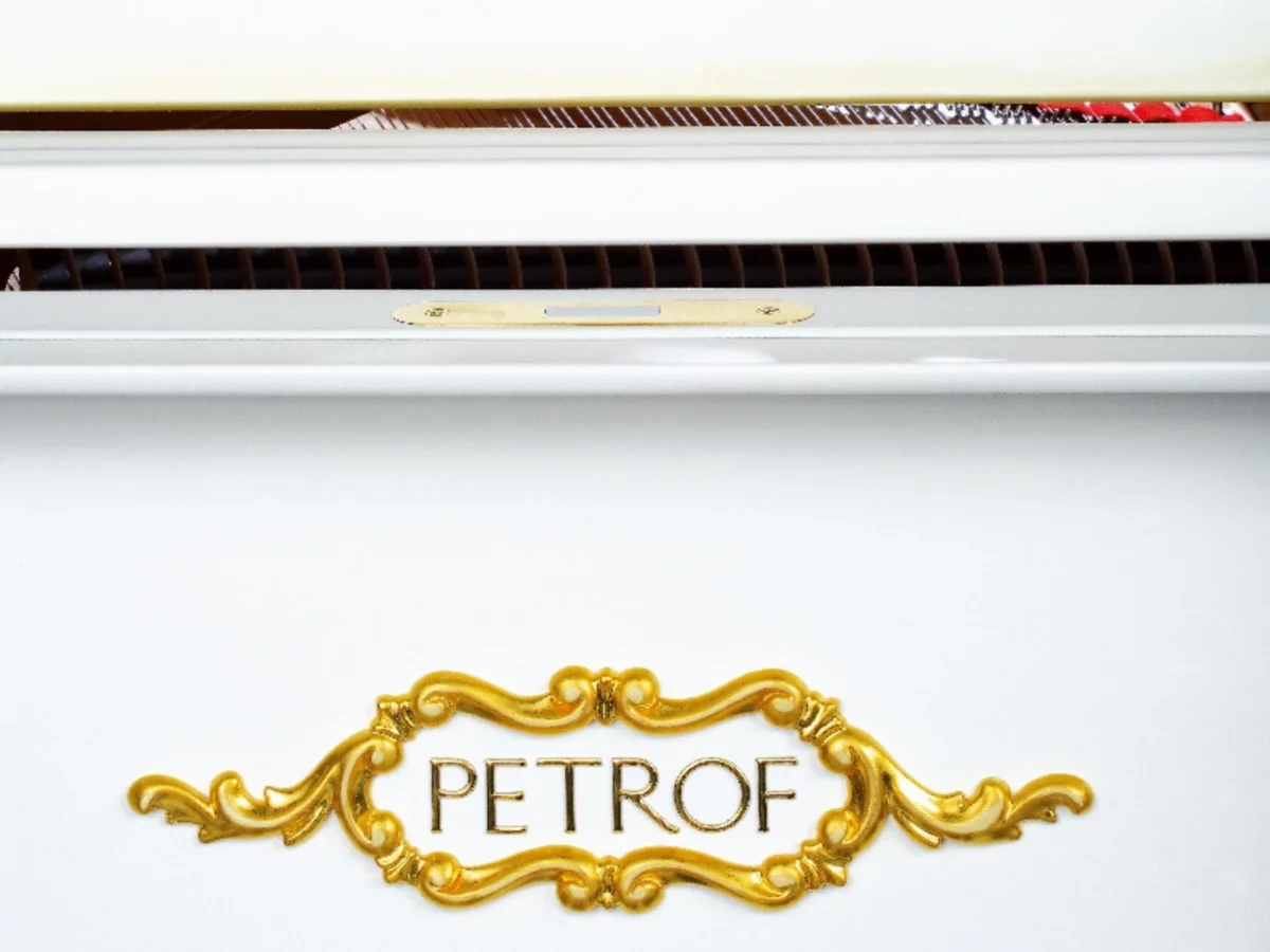 Review Petrof Breeze Rococo – Hình ảnh thực tế tại showroom Elite Piano