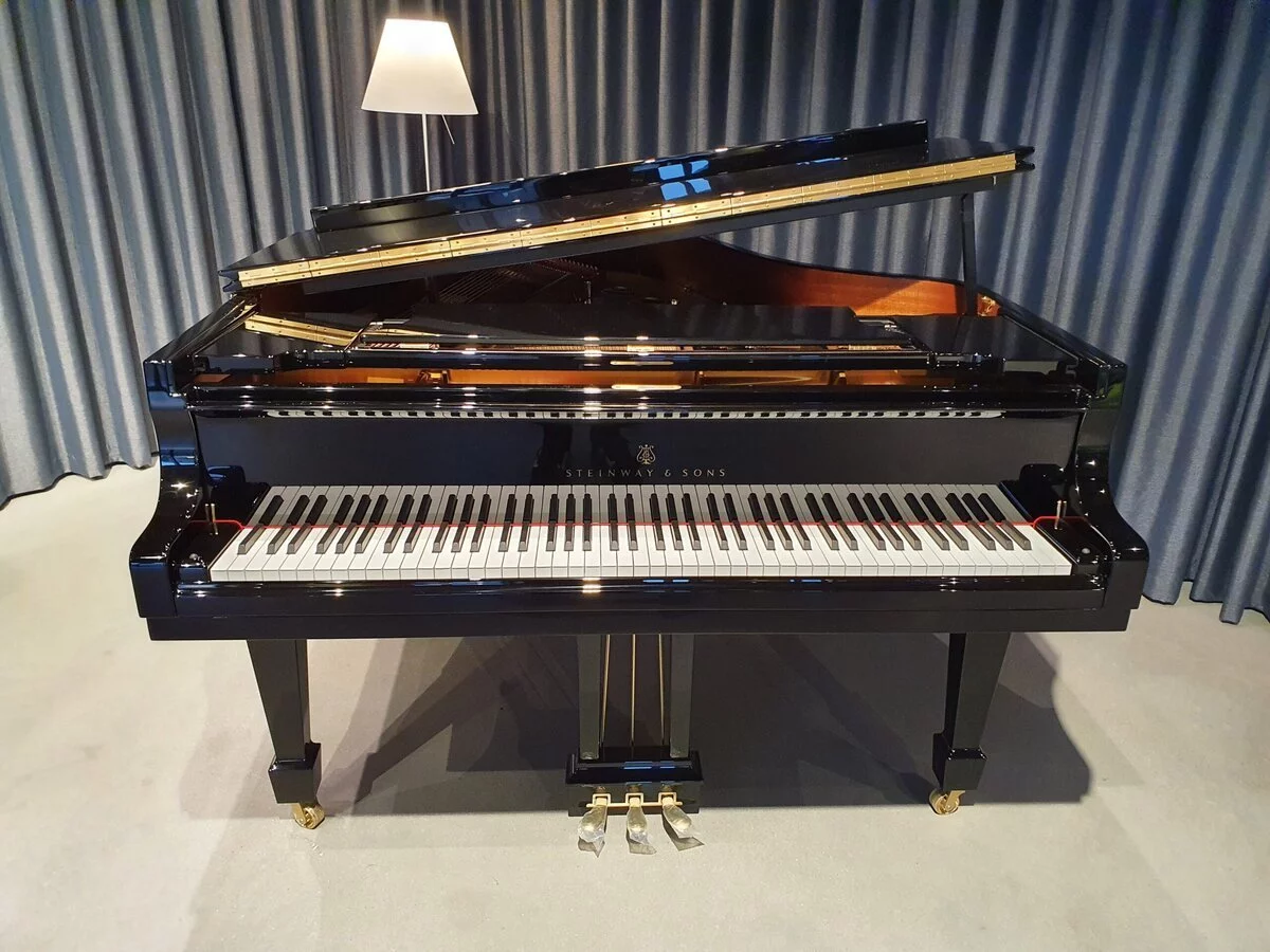 STEINWAY A-188 – Toàn cảnh thiết kế tại Elite Piano