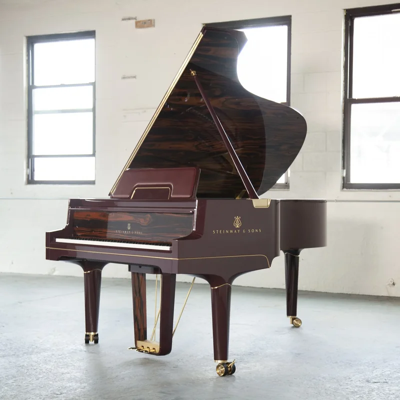 Steinway & Sons Gran Nichetto (The Midnight Red)