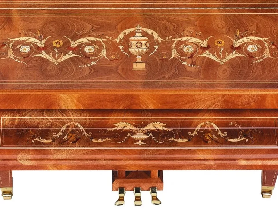 Review Tradition Intarsie Liaison – Hình ảnh thực tế tại showroom Elite Piano