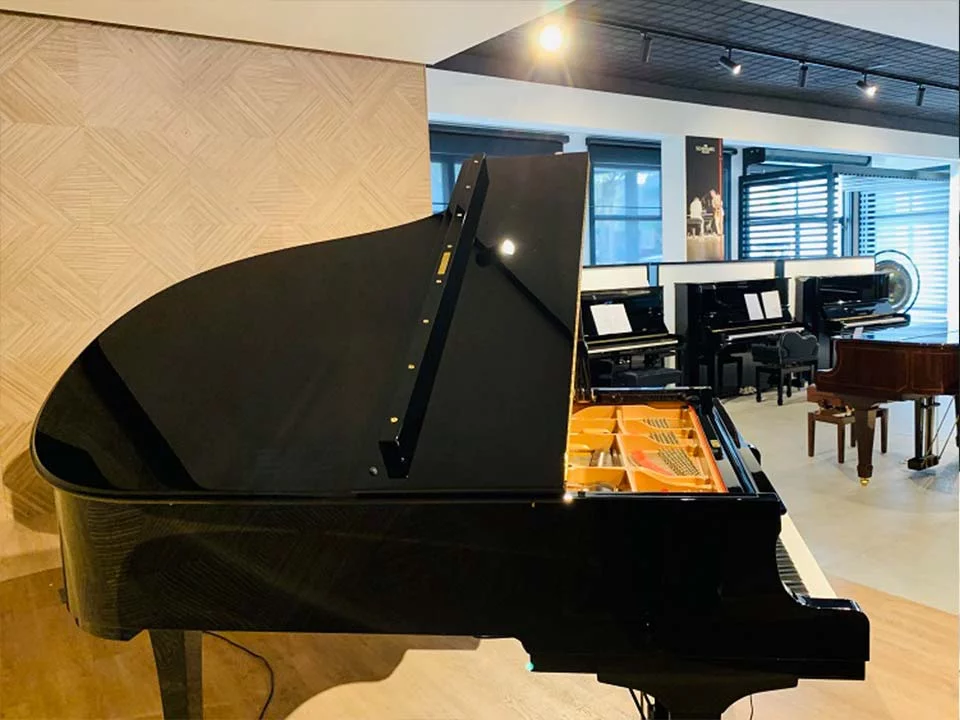 Review YAMAHA C3B – Hình ảnh thực tế tại showroom Elite Piano