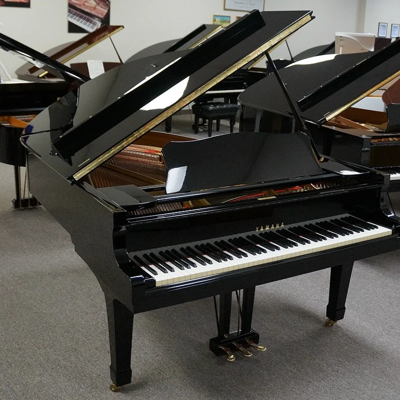 Đàn piano Yamaha YAMAHA C3E – Chi tiết bàn phím
