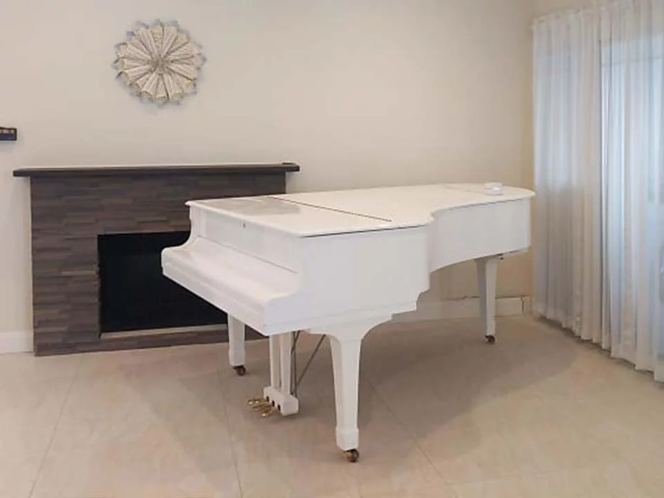 YAMAHA C5 Wh – Toàn cảnh thiết kế tại Elite Piano