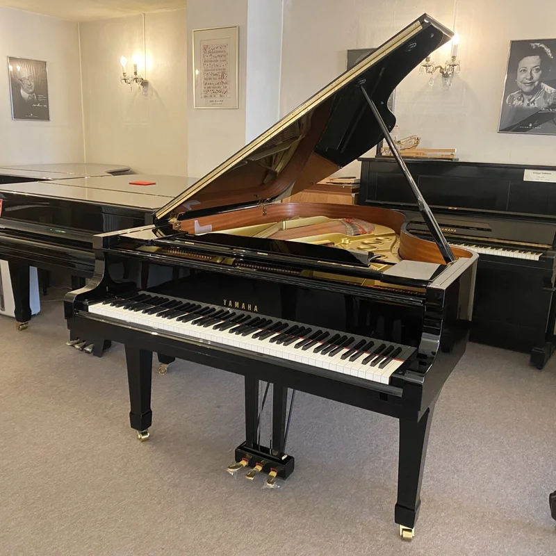 Review YAMAHA C5A PE Seri 4 – Hình ảnh thực tế tại showroom Elite Piano