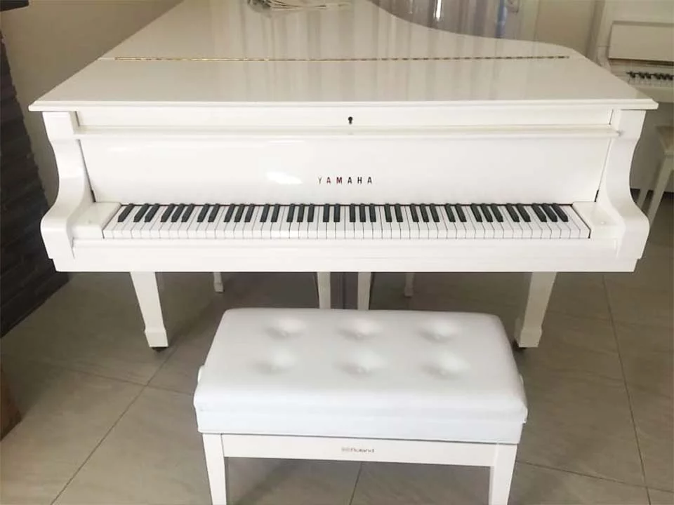 YAMAHA C7 WH tại Elite Piano TP.HCM – Không gian trưng bày
