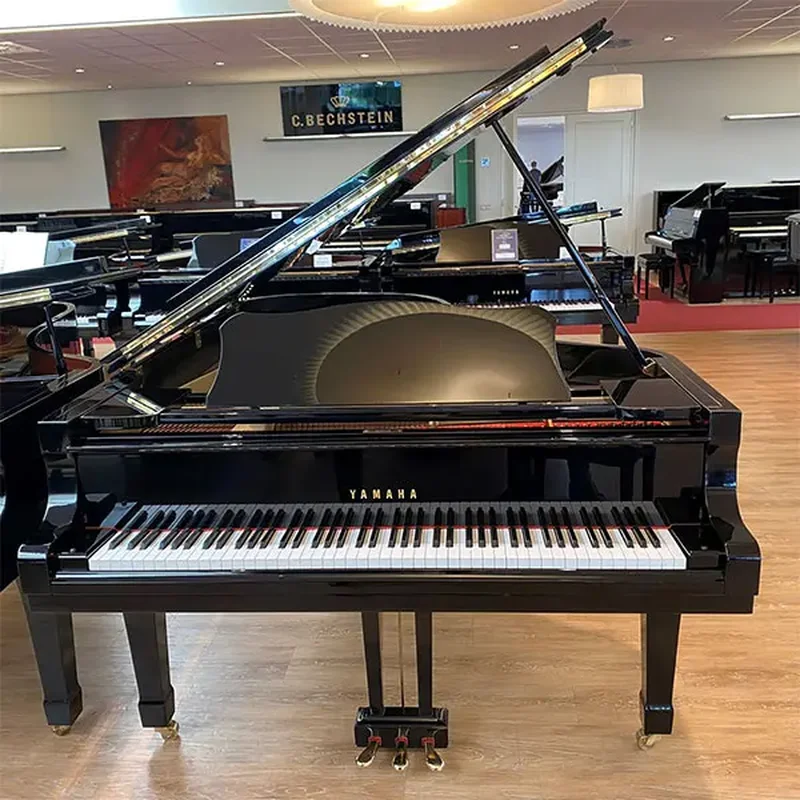 Đàn piano Yamaha YAMAHA C7B – Chi tiết bàn phím