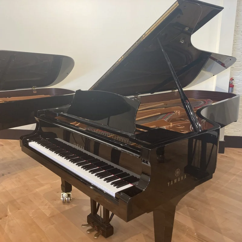 Đàn piano Yamaha YAMAHA CFIIIS – Chi tiết bàn phím