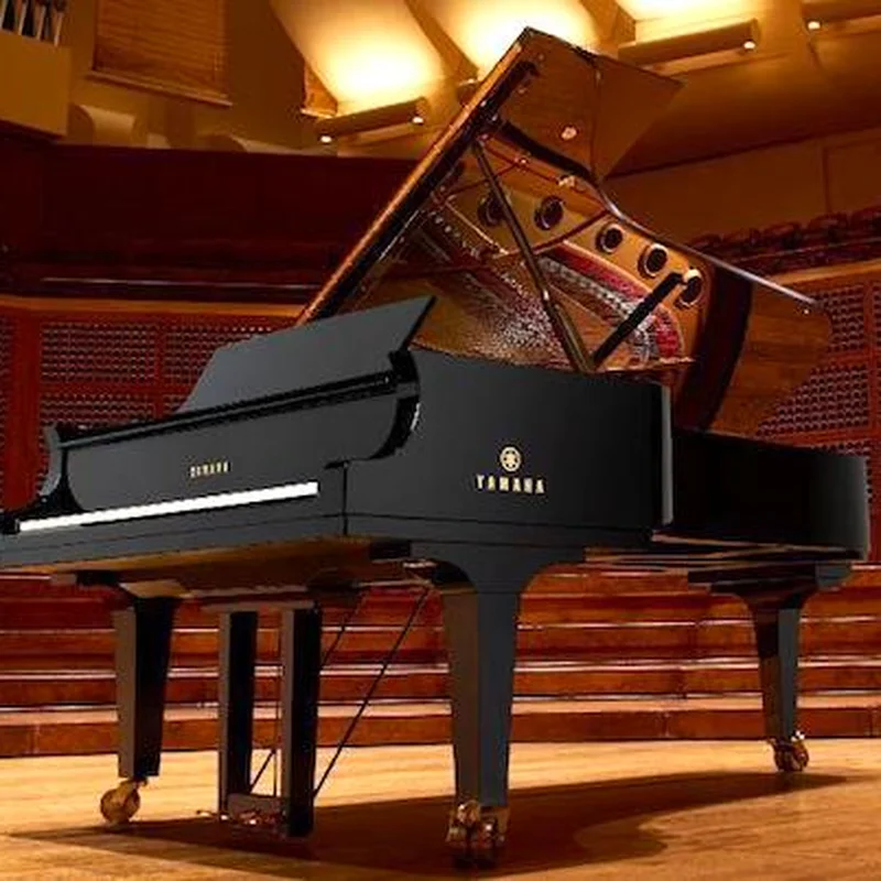 YAMAHA CFX (Next Generation) - Đàn Piano Yamaha tại Elite Piano