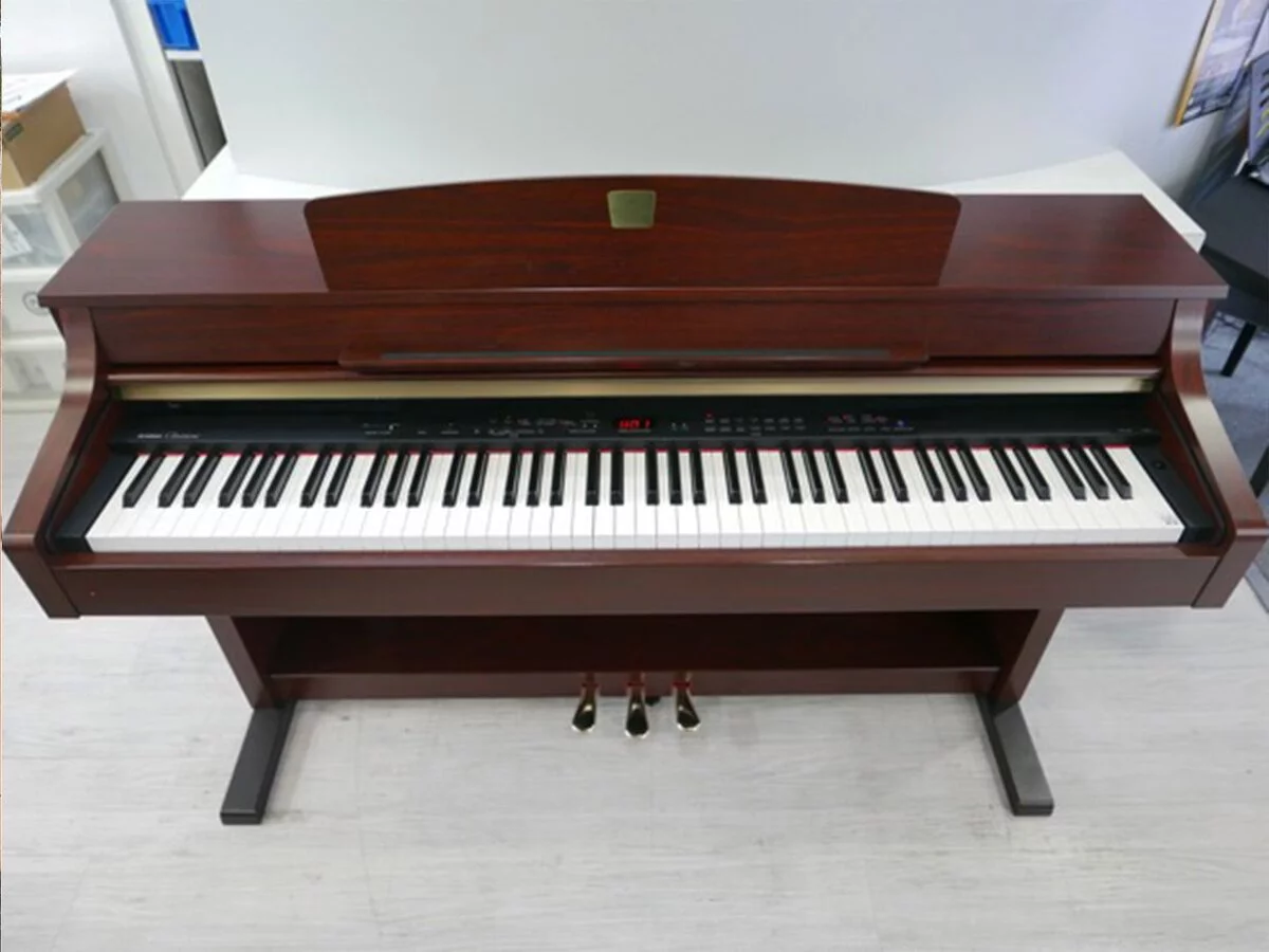 Đàn piano Yamaha YAMAHA CLP-330 M – Chi tiết bàn phím
