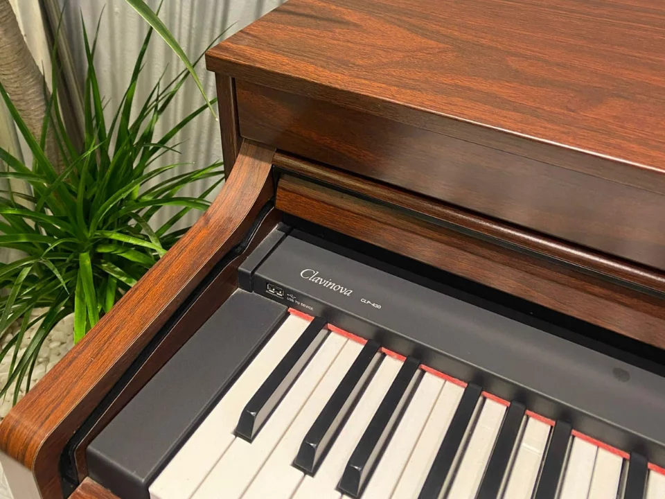 Yamaha CLP-430 M - Piano điện cao cấp