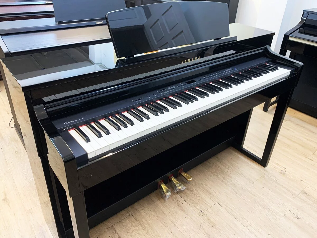 YAMAHA CLP-440 PE – Toàn cảnh thiết kế tại Elite Piano