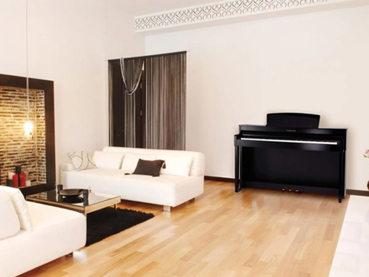 YAMAHA CLP-480 R tại Elite Piano TP.HCM – Không gian trưng bày