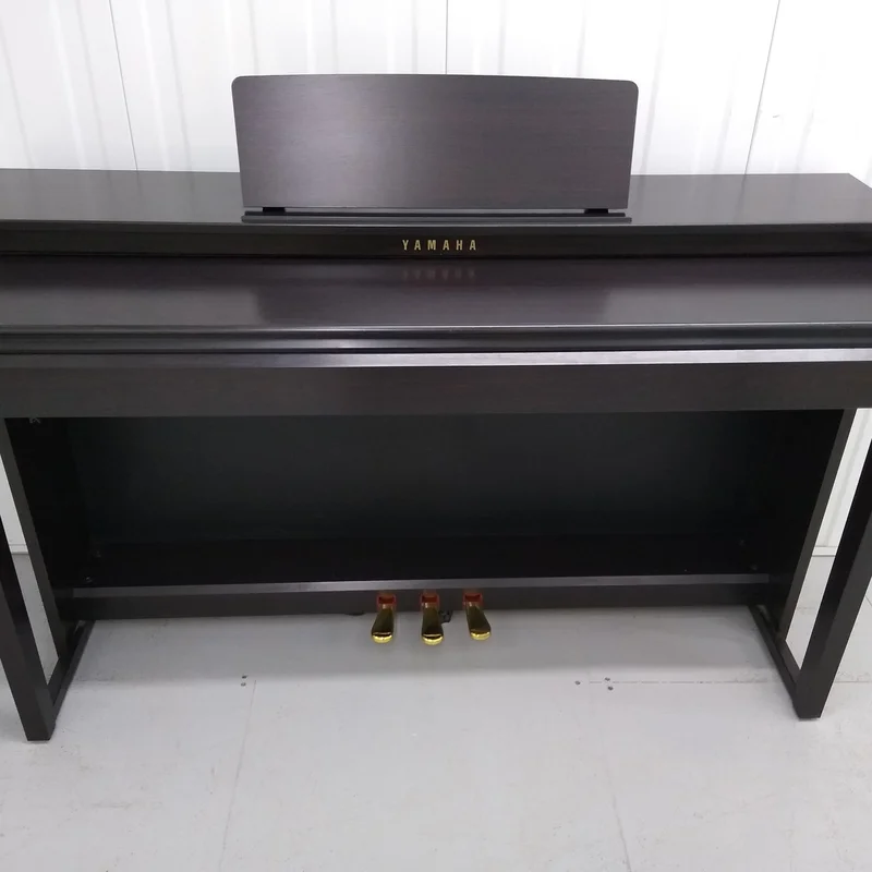 YAMAHA CLP-525