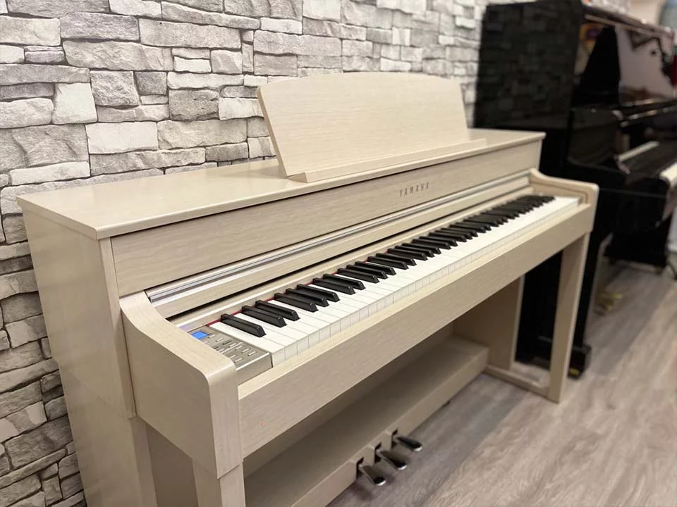 YAMAHA CLP-545 WA – Toàn cảnh thiết kế tại Elite Piano