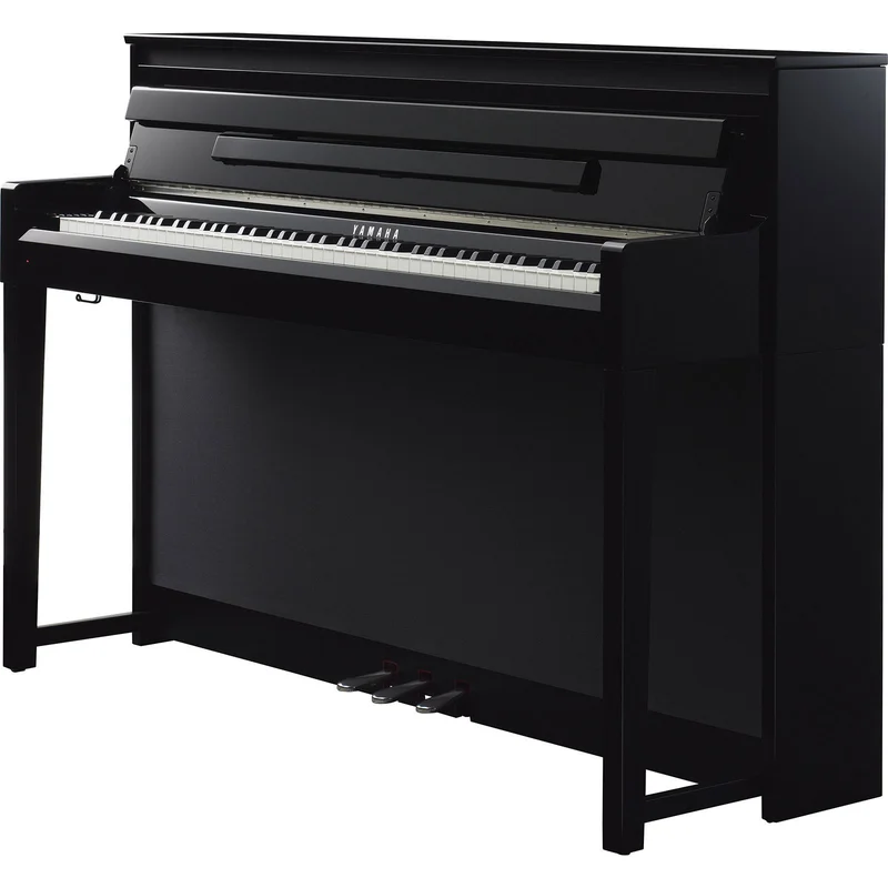 YAMAHA CLP-585 B