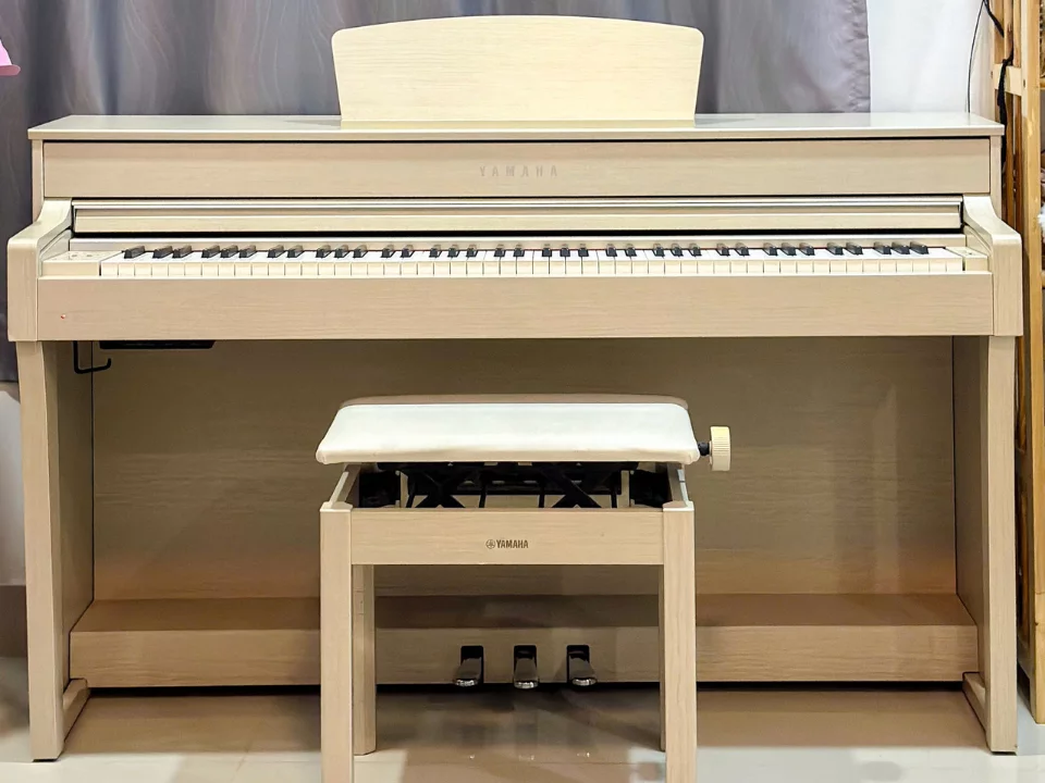 Đàn piano Yamaha YAMAHA CLP-635 WA – Chi tiết bàn phím