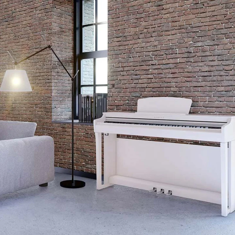 YAMAHA CLP-725 WH